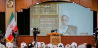 حضرت آیت الله سبحانی: «نوآوری» و «ابتکار» ویژگی حضرت آیت الله مکارم است